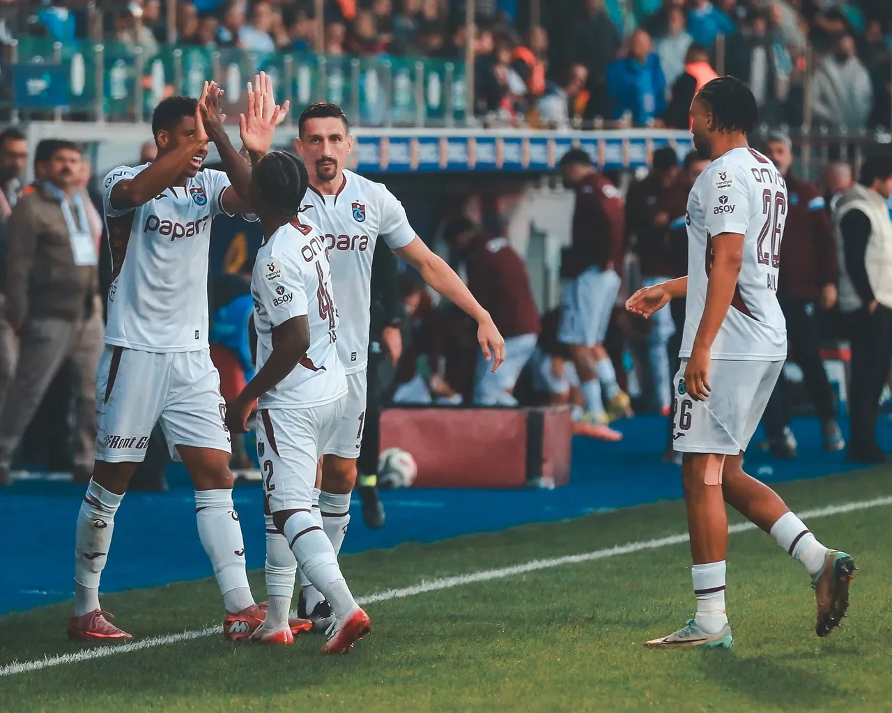 Başakşehir Trazonspor maçı nereden izlenir, hangi kanalda? Başakşehir Trabzonspor maç kadrosu, muhtemel ilk 11'leri