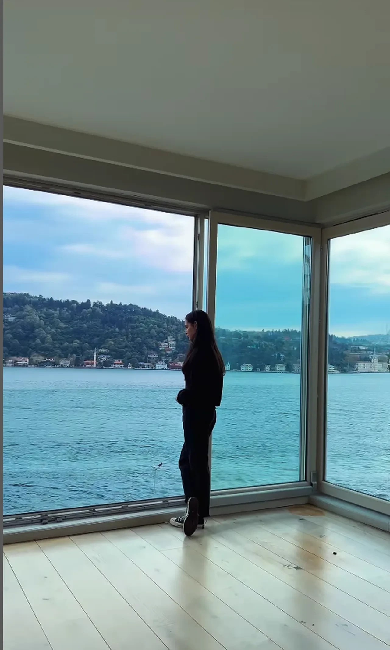 Cemre Kemer'in evlenince taşındığı ev ortaya çıktı! "Bu ev bırakılır mı?"