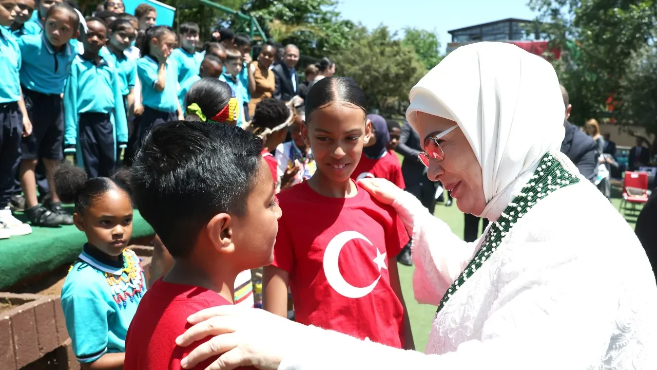 Emine Erdoğan'dan Güney Afrika mesajı: 