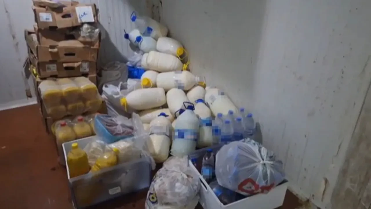 Gıda işletmesindeki görüntüler pes dedirtti! Kıyma makinesinin içindekiler şoke etti