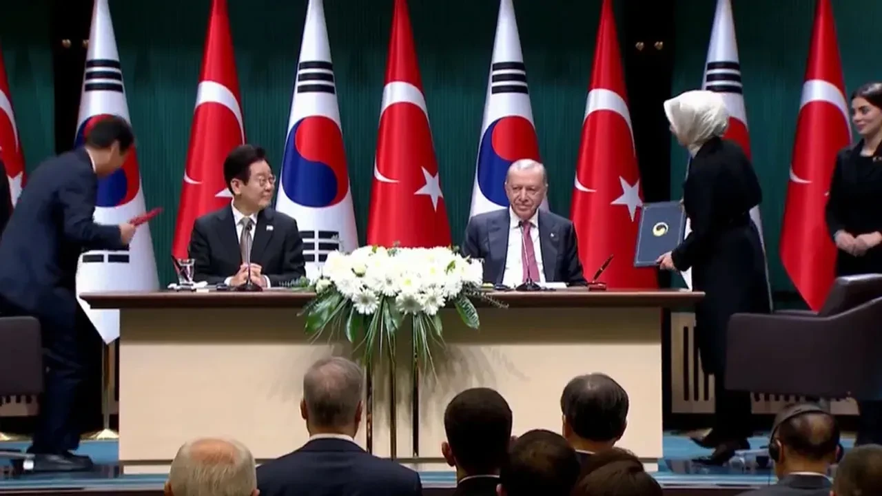 Güney Kore Cumhurbaşkanı Lee Jae-myung Ankara'da! Erdoğan'dan Togg'a rakip Hyundai'nin Türkiye yatırımına farklı yorum