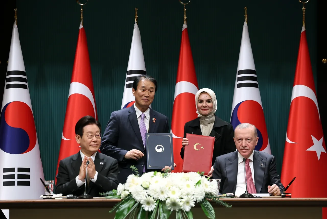 Güney Kore Cumhurbaşkanı Lee Jae-myung Ankara'da! Erdoğan'dan Togg'a rakip Hyundai'nin Türkiye yatırımına farklı yorum