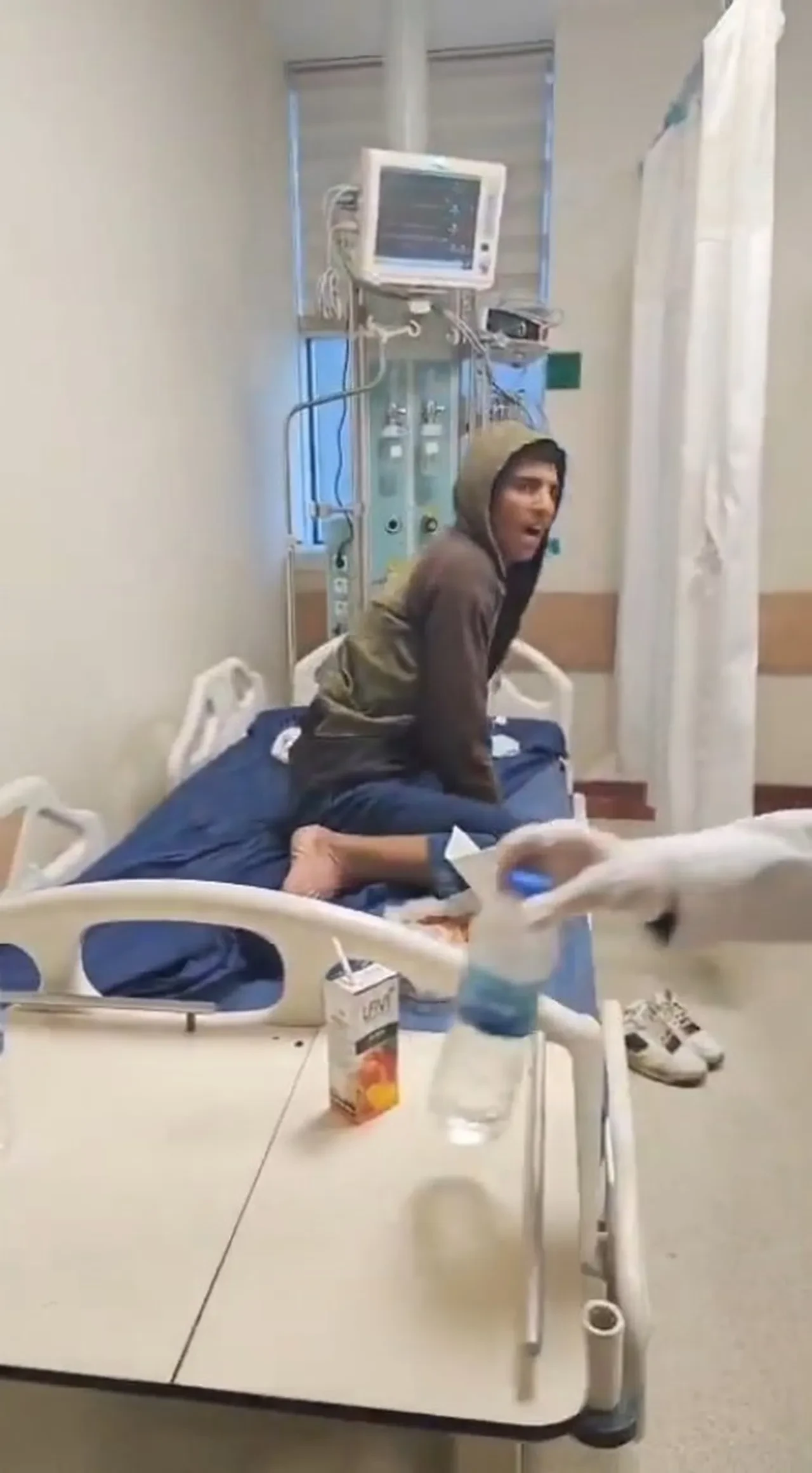 Köpeklerin ısırdığı genç öldü! Suyu görünce korktuğu anlar ortaya çıktı