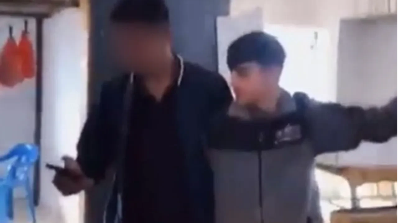 Makatına hava basılarak öldürülen çocuğun yeni görüntüleri ortaya çıktı! Faili ile eğlendiği anlar kamerada