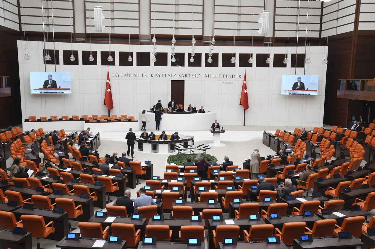 Meclis'te gündem yoğun: Vergi, bütçe ve yargı paketi mesaisi başlıyor