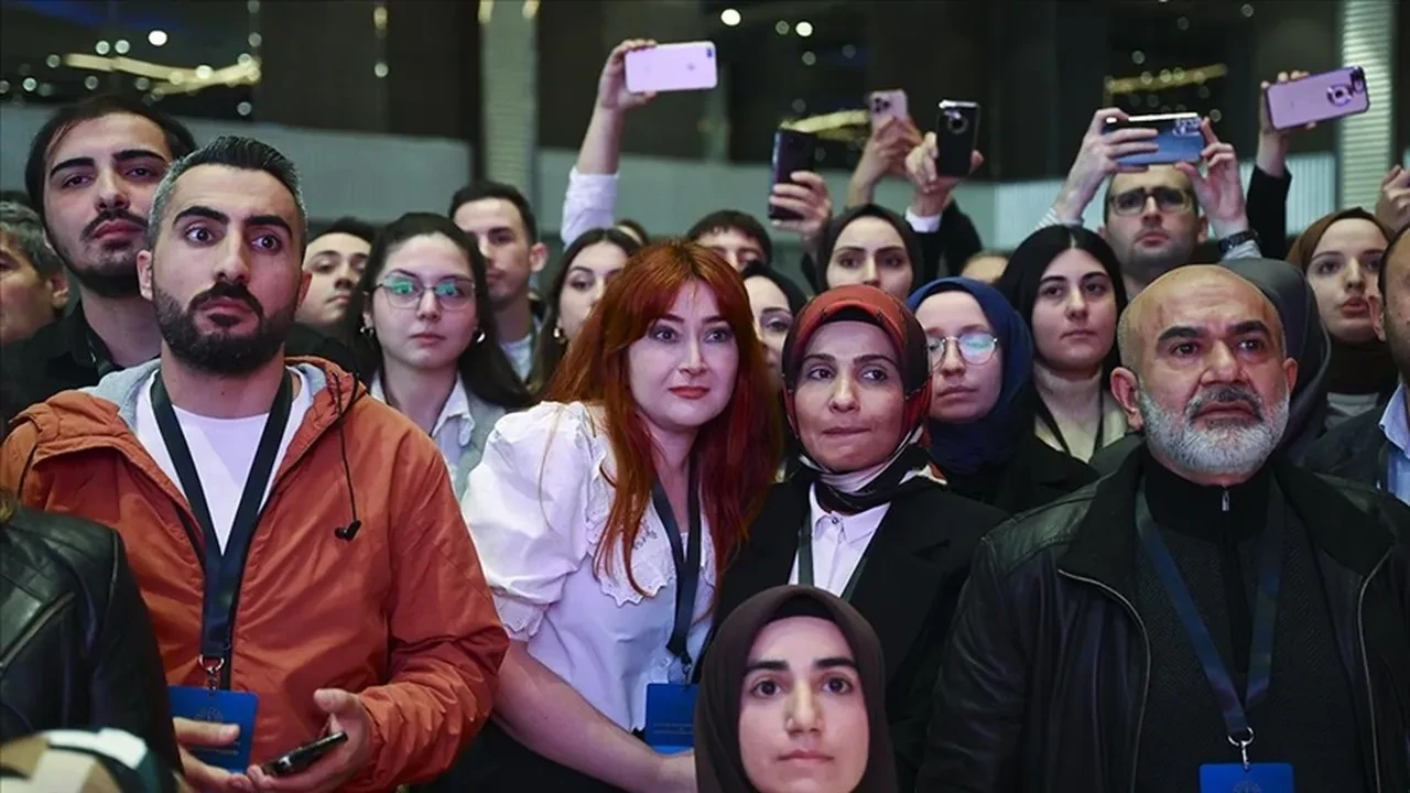 Öğretmen atamaları kura çekimi saat kaçta yapılacak? Bakanlık 24 Kasım Öğretmenler Günü programını duyurdu