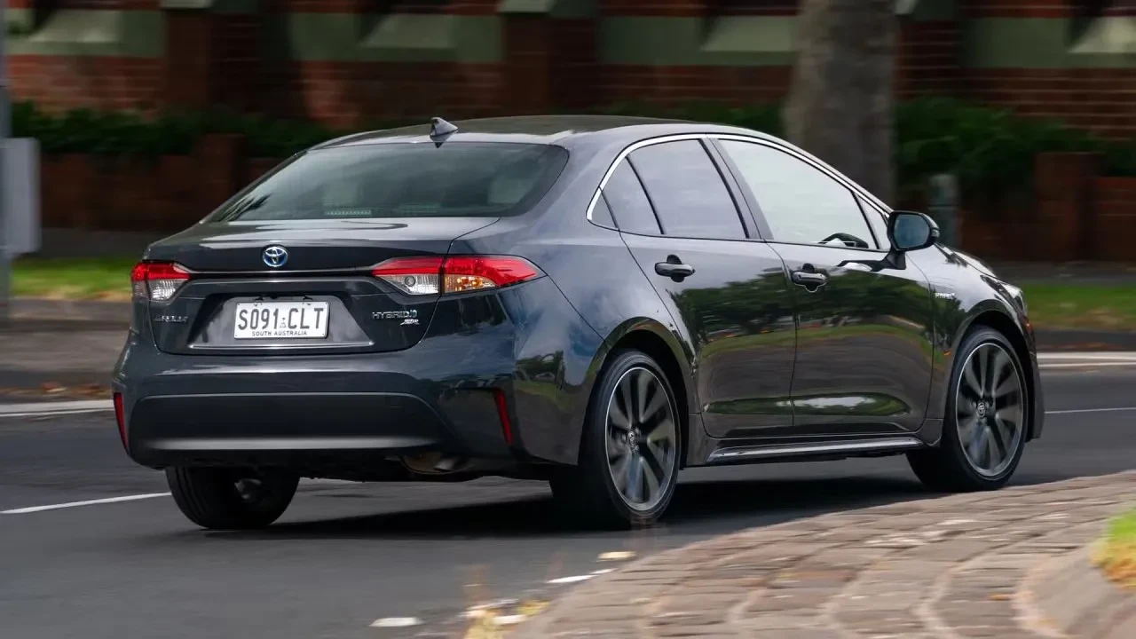 Toyota otomobil üretim maliyetlerini düşürecek karar! Türkiye'deki alıcıları da etkileyecek