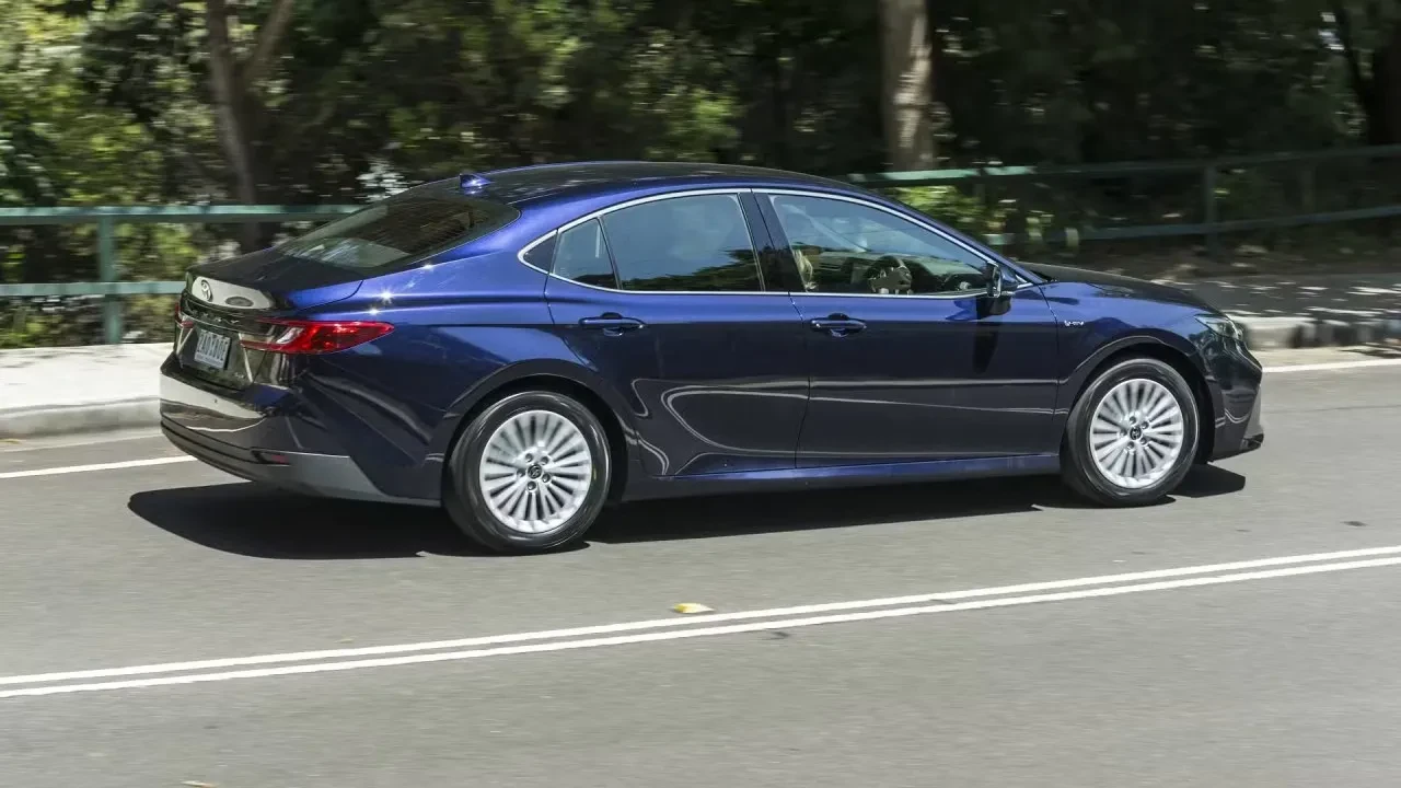 Toyota otomobil üretim maliyetlerini düşürecek karar! Türkiye'deki alıcıları da etkileyecek