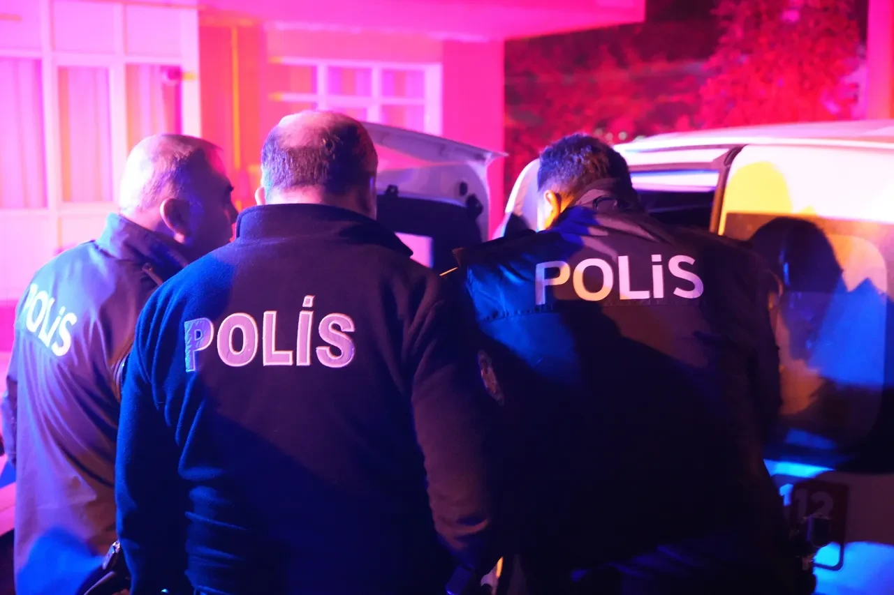 Ağabeyini öldüren kardeşten şoke eden ifade! 'Üzerimdeki bıçağı çıkarıp...'