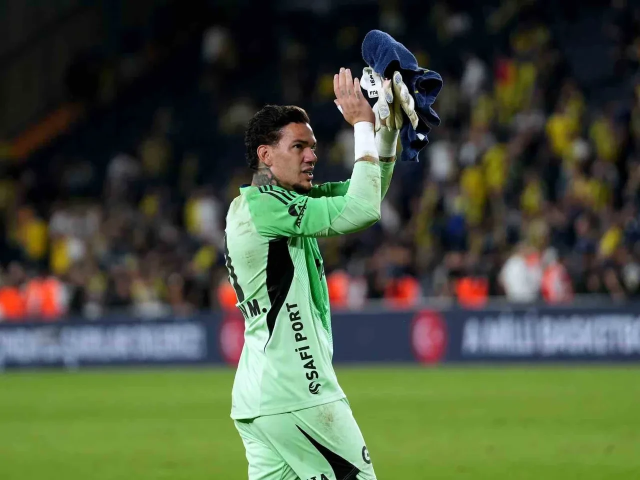Ederson Çaykur Rizespor maçında yaptığı hareket nedeniyle PFDK'ya sevk edildi