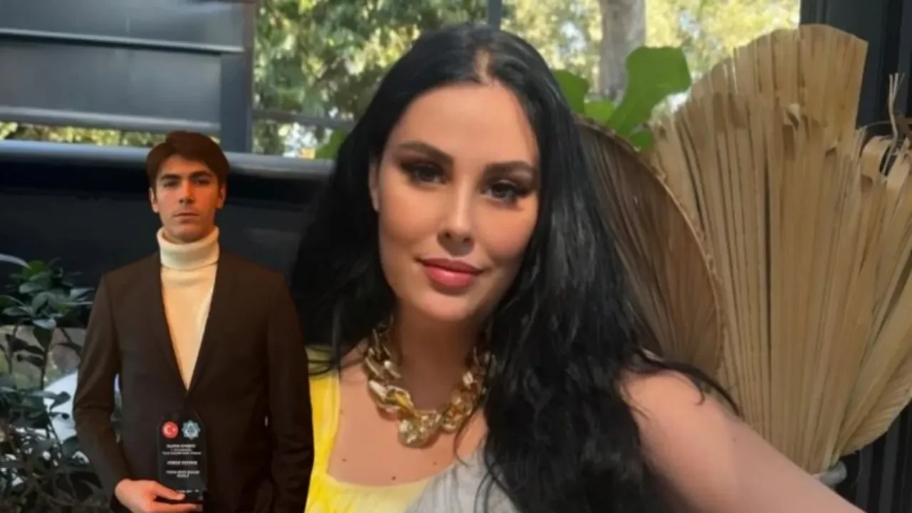 Ferdi Tayfur'un kızı Tuğçe Tayfur bu sefer kardeşi Ferdi Taha Tayfur'a tepki gösterdi! 6 milyar TL'lik miras krizi tekrar alevlendi 