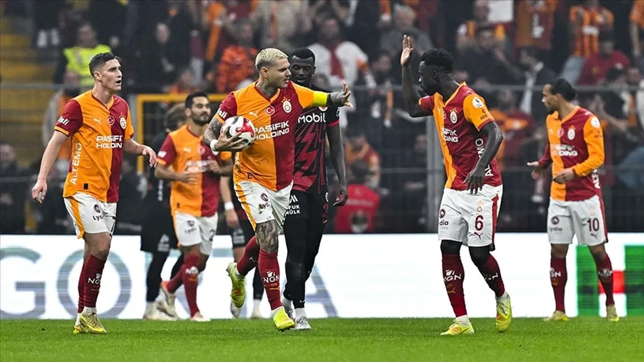 Galatasaray maçı maçı spikeri kim?