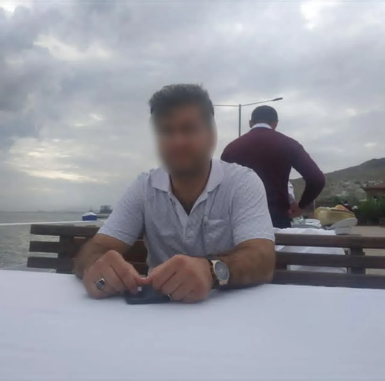 Kavga ettiği eşini gözünü kırpmadan öldürdü! Tam 7 el ateş etti