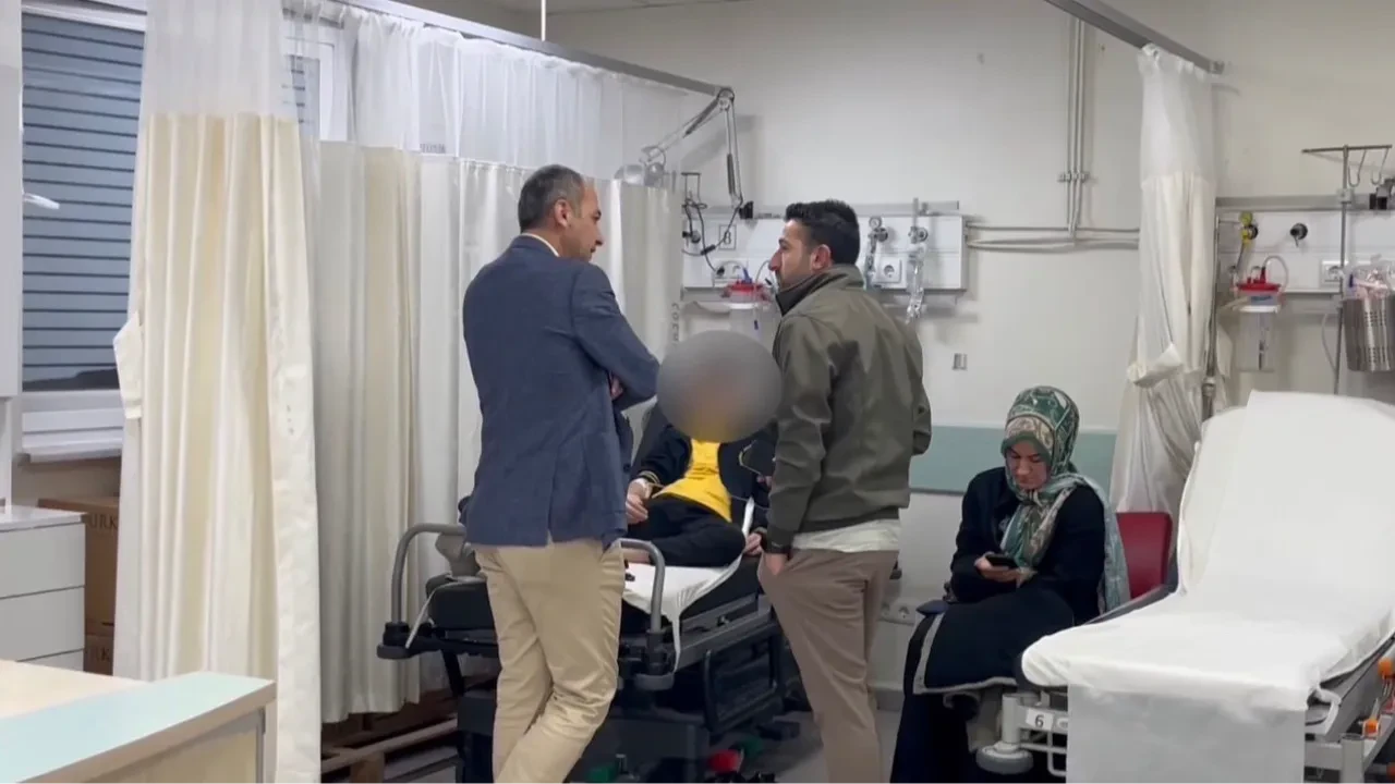 Okulda profiterol yiyen 8 öğrenci fenalaştı! Kantinde tarihi geçmiş ürünler bulundu