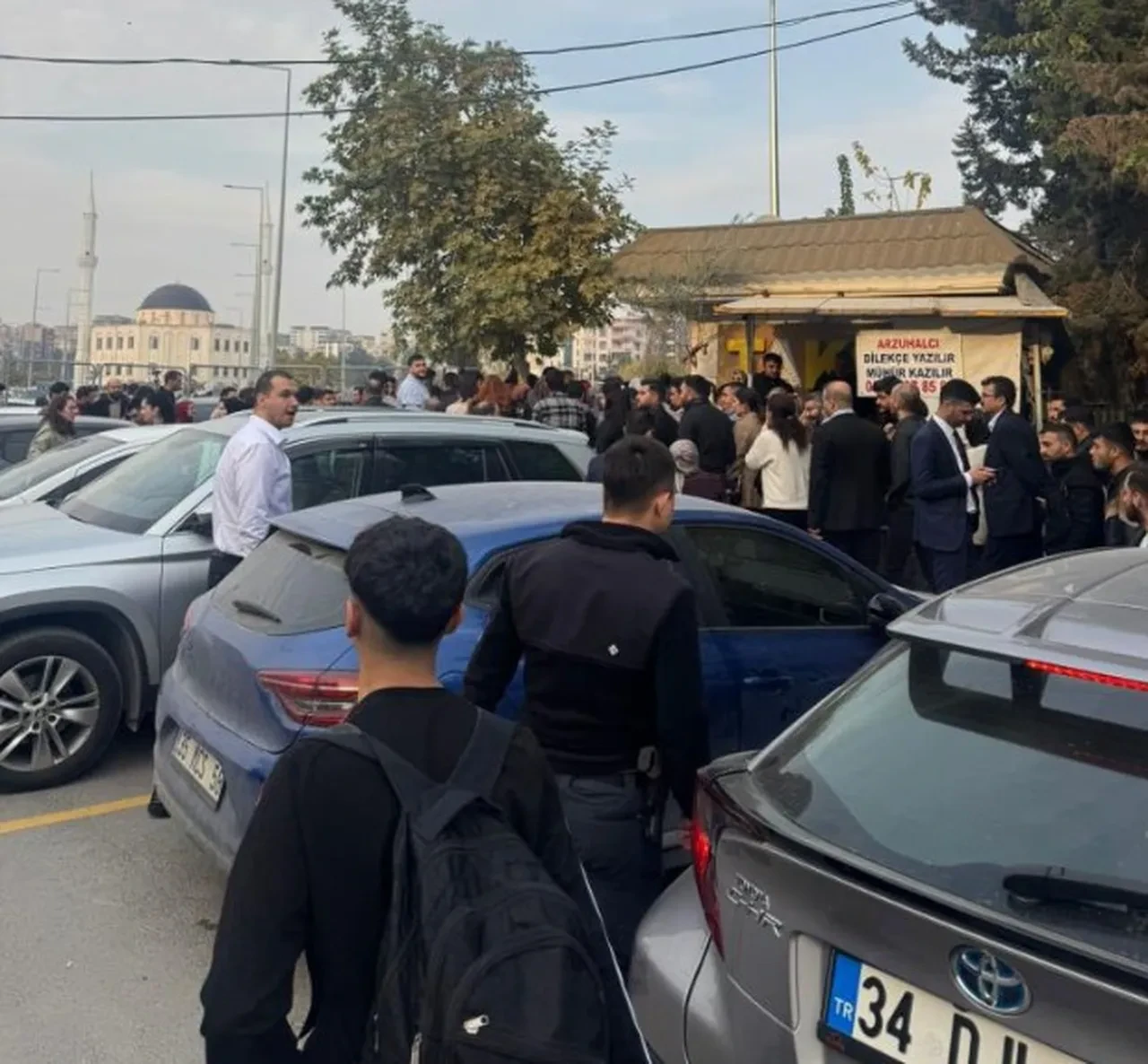 Şanlıurfa Adliyesi'nde patlama! Çok sayıda ekip bölgede: Olay yerinden ilk görüntüler geldi