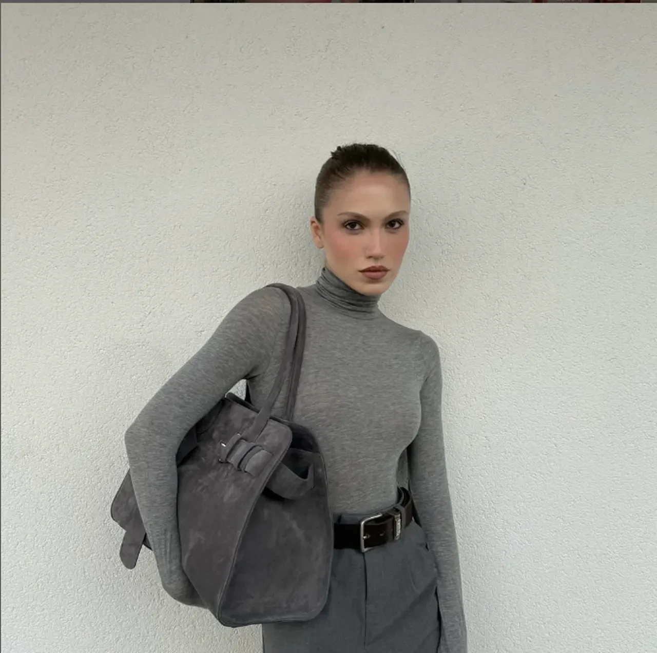 Sözleri nedeniyle linç yiyen Duygu Özaslan, Berfu Yenenler'i suçladı 