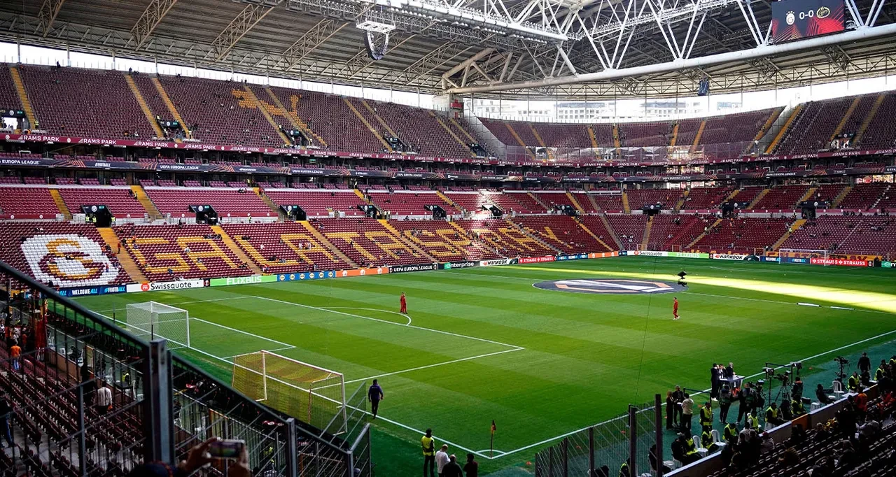 TRT 1 canlı nereden izlenir? Galatasaray - Union Saint-Gilloise maçı başlıyor
