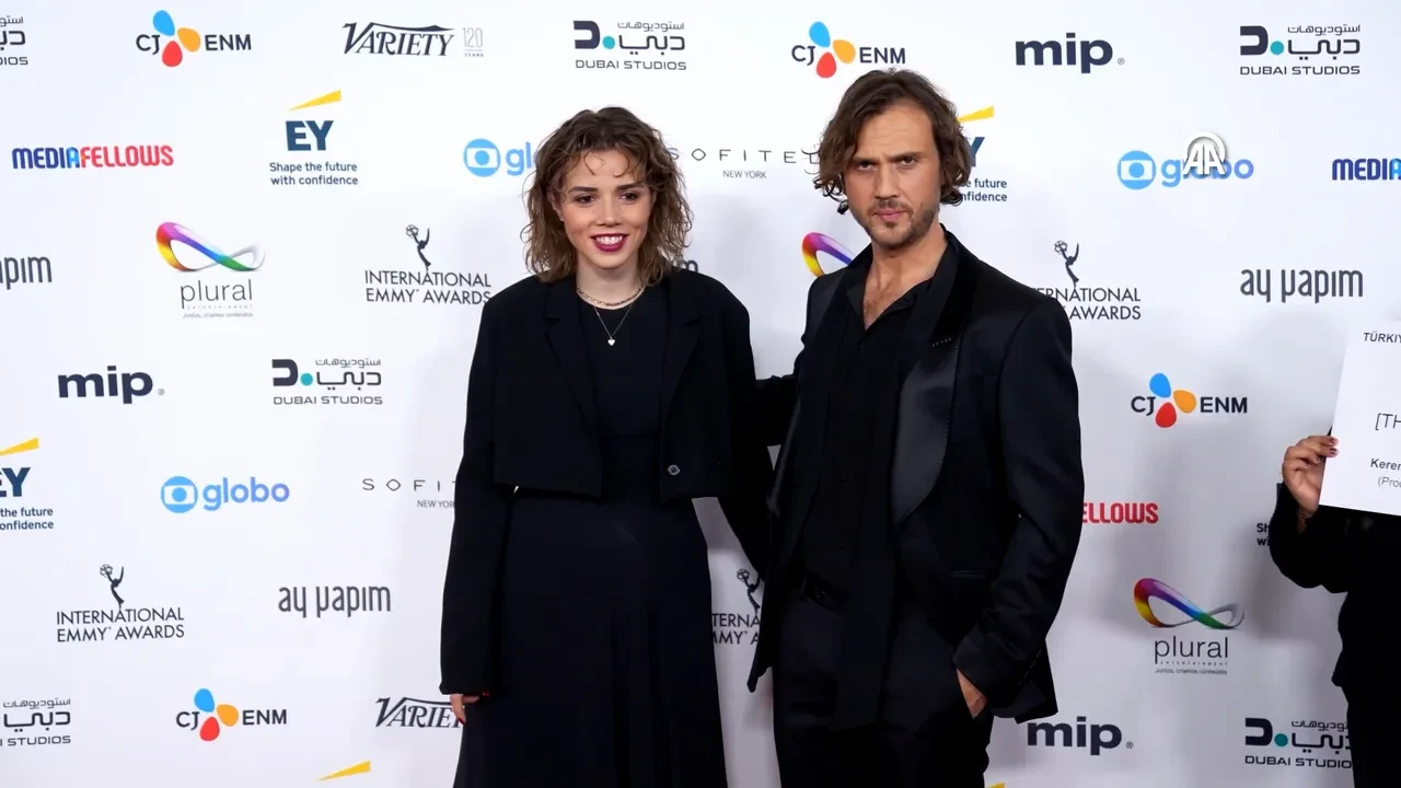 Türk yapımı Deha dizisi Emmy Ödülü'ne layık görüldü! 'Sürükleyici bir aile draması'