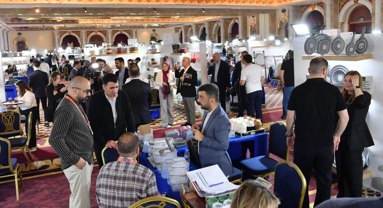 Türkiye'de bir ilk! 53 ülkeden alıcılar züccaciye ürünleri için Antalya’ya geldi