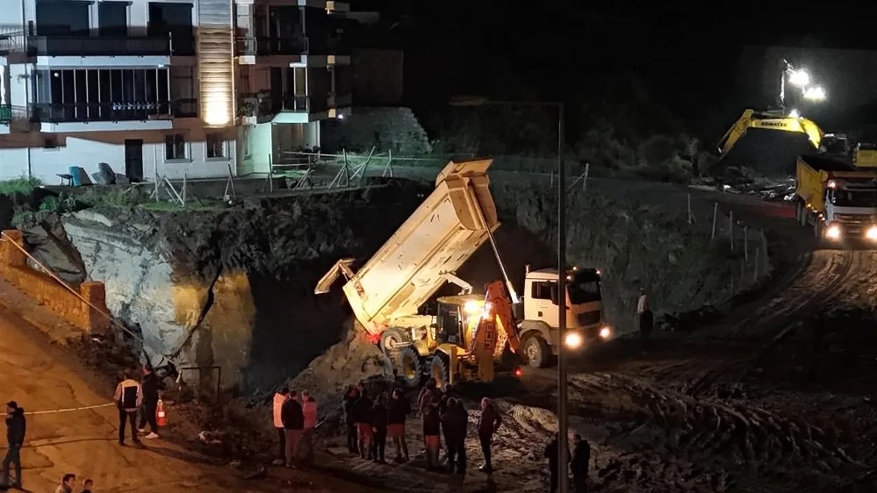 Bartın'da inşaat alanında göçük: Evler taliye edildi