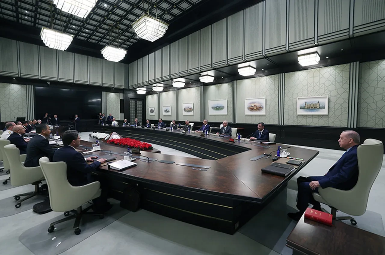 Cumhurbaşkanı Erdoğan başkanlığında toplanan MGK sona erdi: 'Bölgede teröre yer yok'