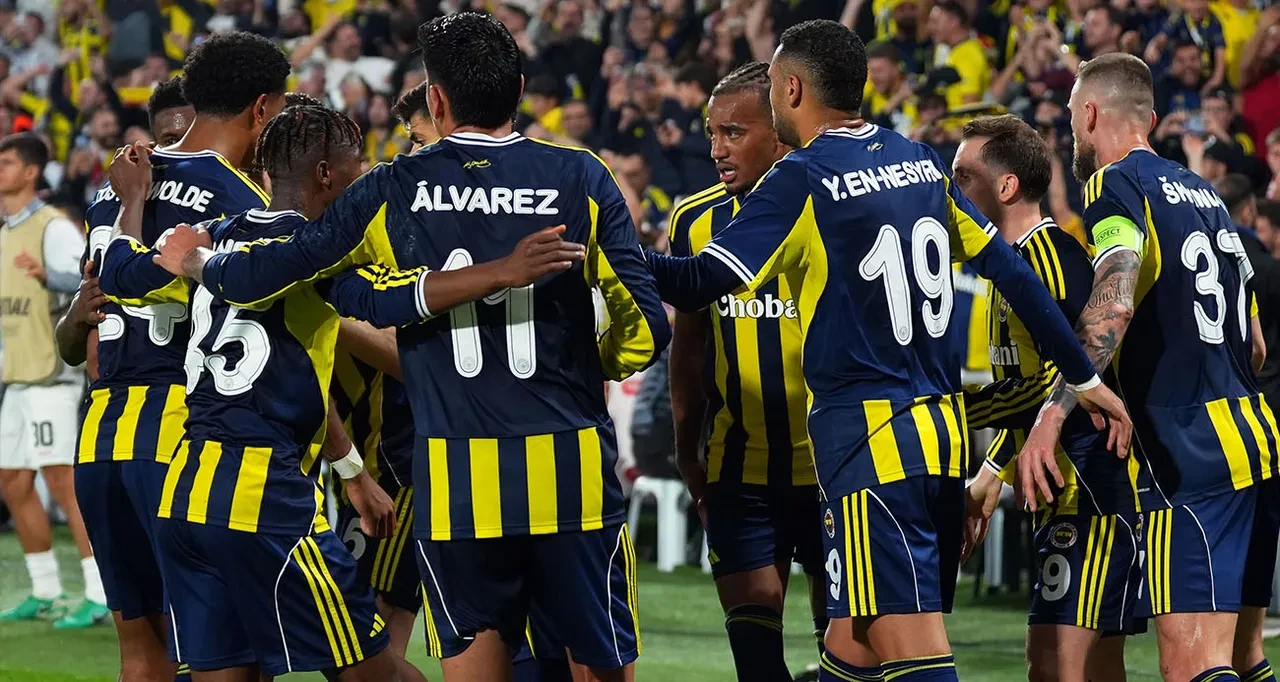 Fenerbahçe muhtemel 11! Ferencvaroş maçında Oosterwolde, İsmail Yüksek, Fred oynayamayacak