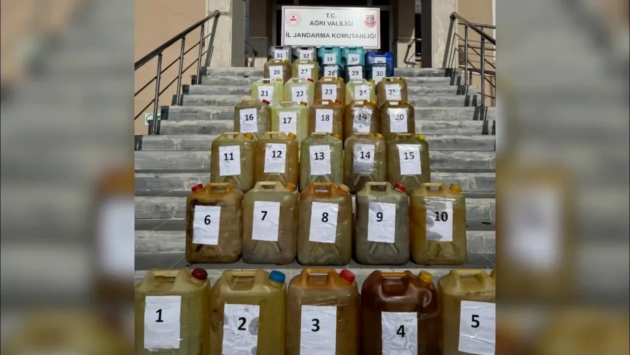 Hakkari ve Ağrı'da uyuşturucu operasyonu! Kilolarca ele geçirildi 