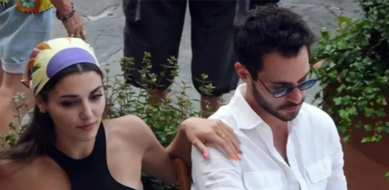 Hande Erçel'den Hakan Sabancı'ya ince gönderme! Pastanın üstündeki yazı dikkat çekti 