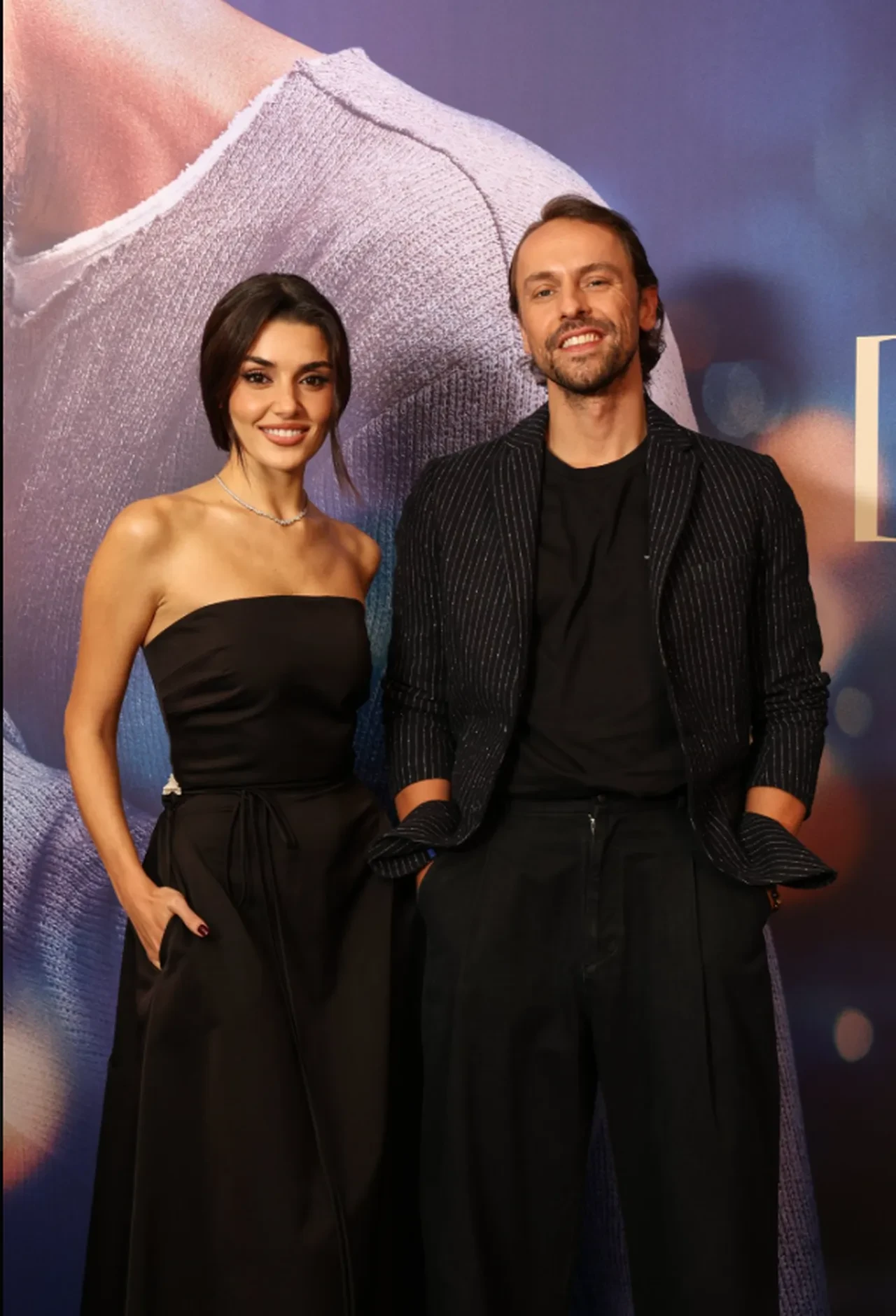 Hande Erçel'den Hakan Sabancı'ya ince gönderme! Pastanın üstündeki yazı dikkat çekti 