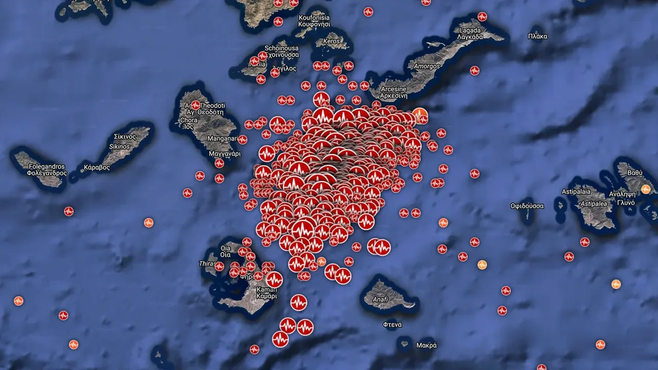Santorini'de korku dolu günler yaşatan deprem fırtınasının nedeni belli oldu: Yerin altında "devasa" keşif