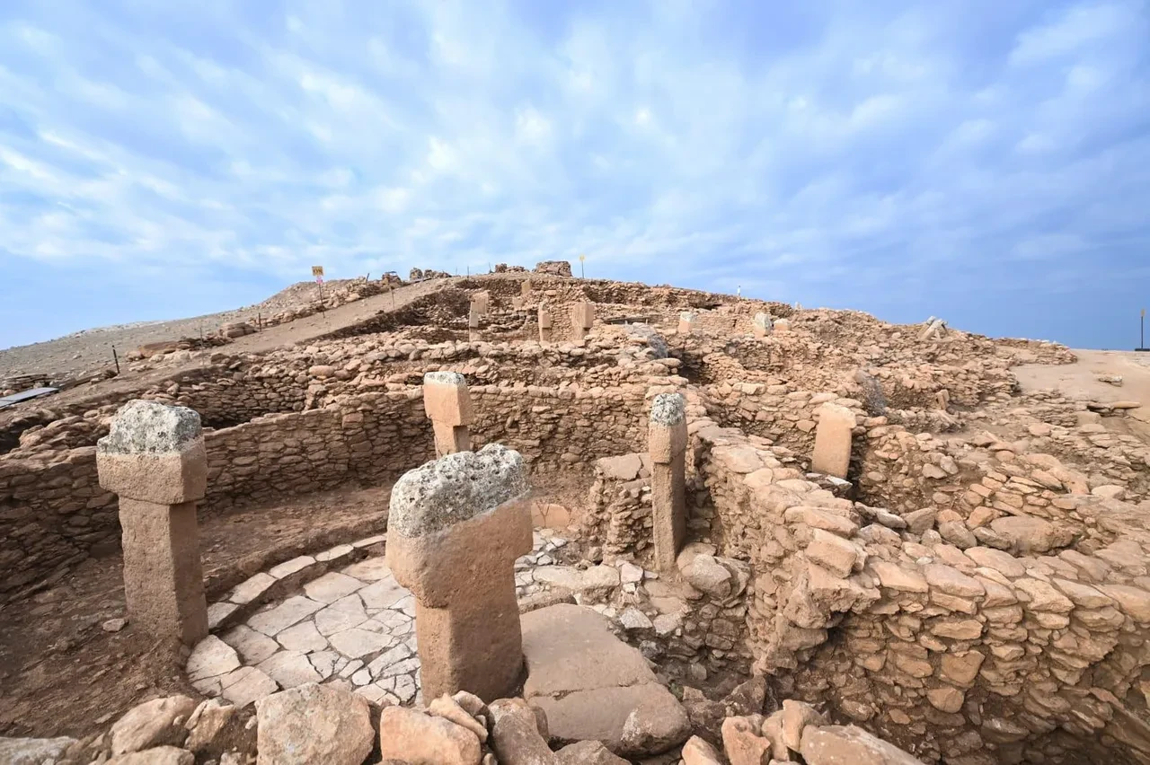 Taş Tepeler'de tarihi keşif! Bilim dünyasını heyecanlandıran "Ölüm yüzü" heykeli: Sırlar bir bir açığa çıkıyor