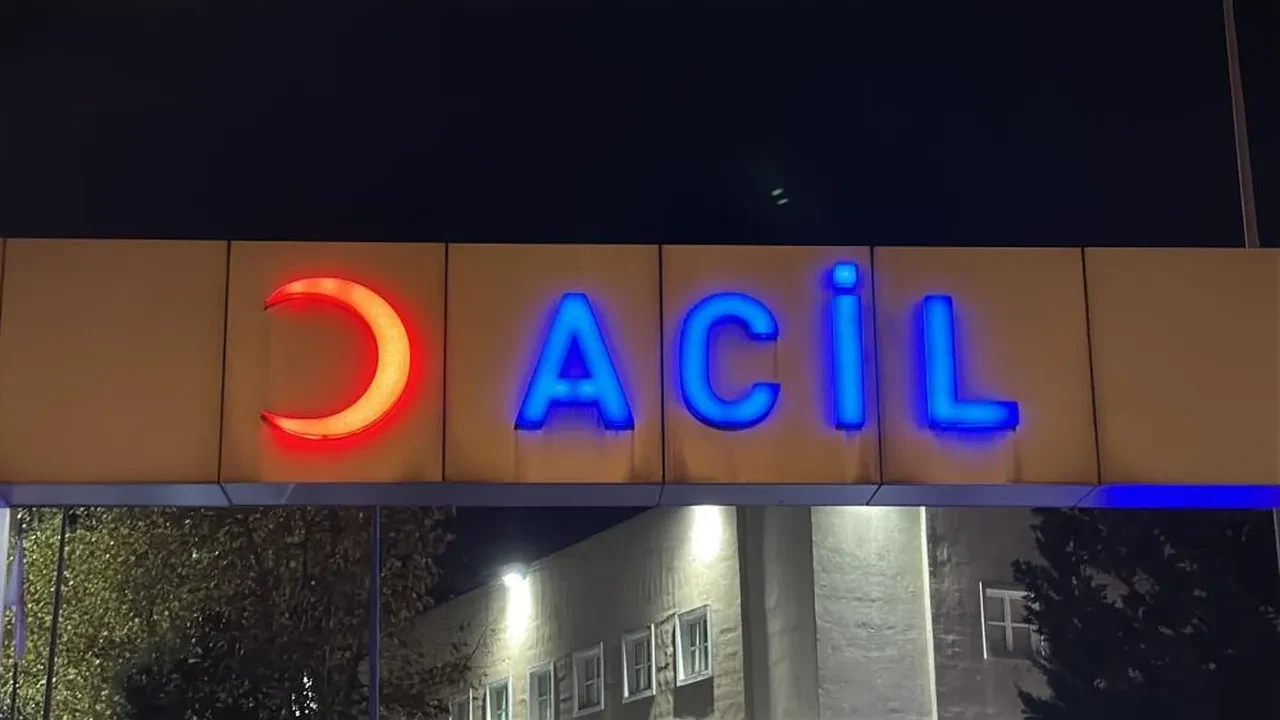 Ümraniye'de yedikleri lokum sonrası çok sayıda öğrenci hastanelik oldu