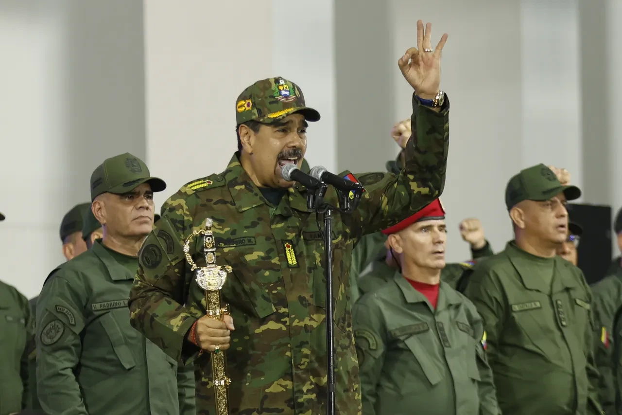 Venezuela lideri Maduro kılıcını çekti! ABD lideri Trump'a resti böyle çekti