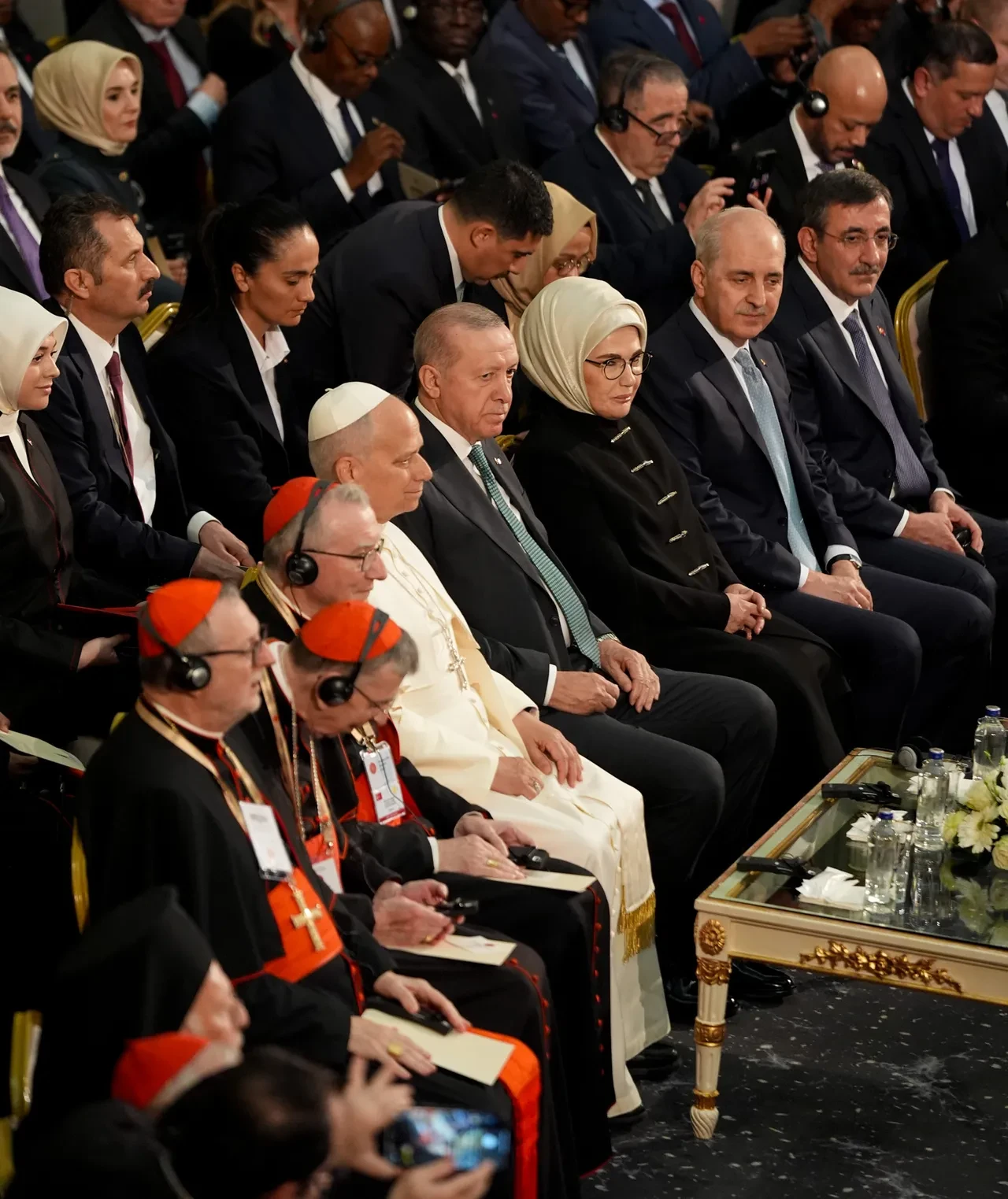 Cumhurbaşkanı Erdoğan ve Papa 14. Leo'dan dikkat çeken mesajlar! 'Türk Papa' vurgusu