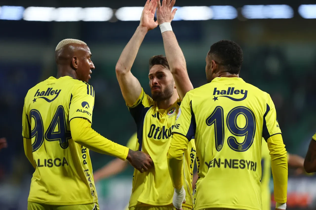 Fenerbahçe Ferencvaros maç kadrosu, muhtemel 11! FB'de 5 futbolcu yok