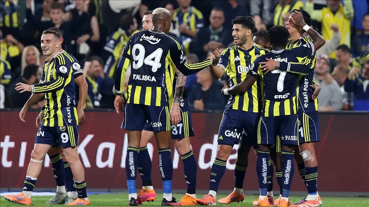 Fenerbahçe Ferencvaros maç kadrosu, muhtemel 11! FB'de 5 futbolcu yok