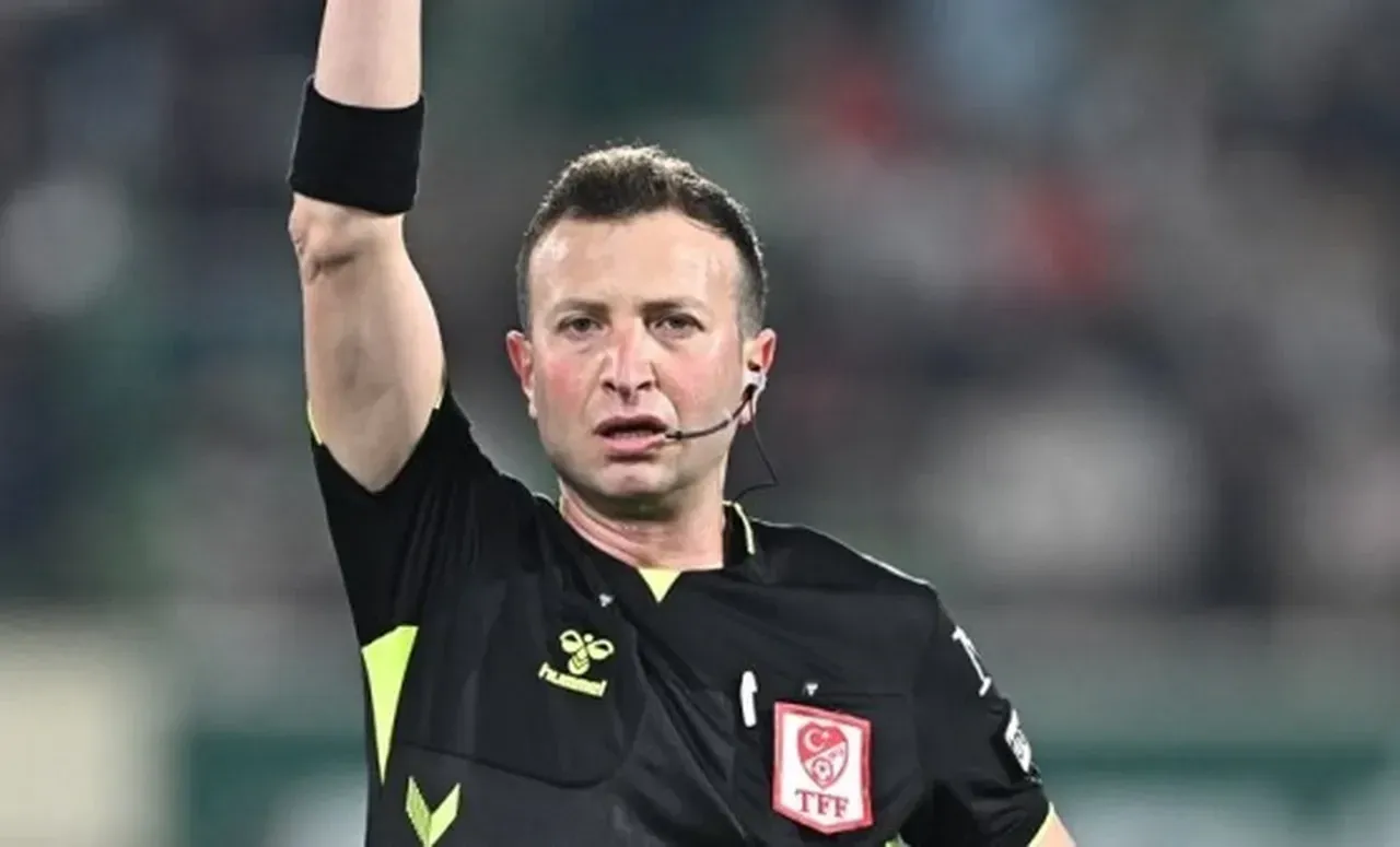 Fenerbahçe Galatasaray maçı hakemi kim? Yasin Kol Fenerbahçe, Galatasaray daha önce yönettiği maçlar, karnesi