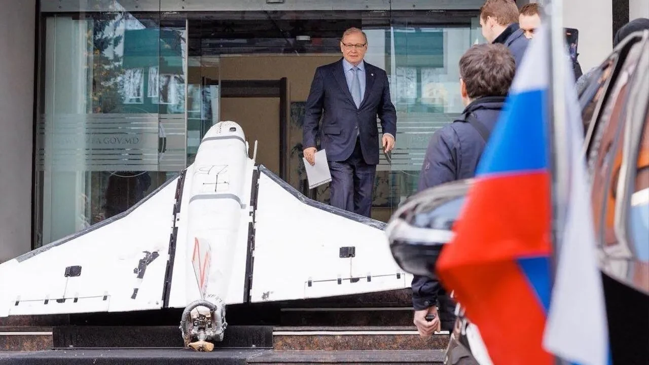 Moldova dronu Rus büyükelçinin yoluna serdi! Protesto notasını böyle verdi