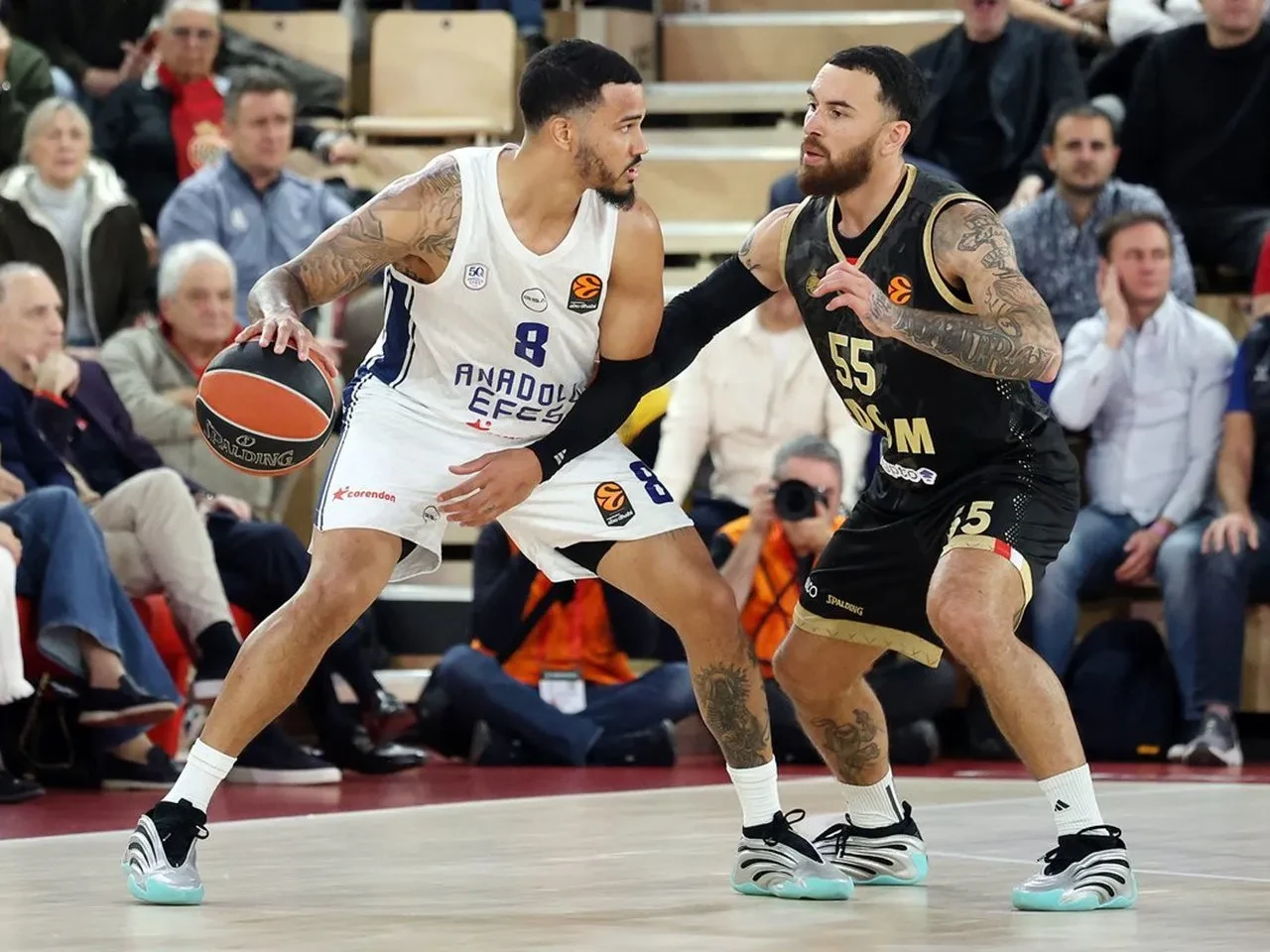 Monaco Anadolu Efes maç skoru kaç kaç? 36 farklı ağır mağlubiyet