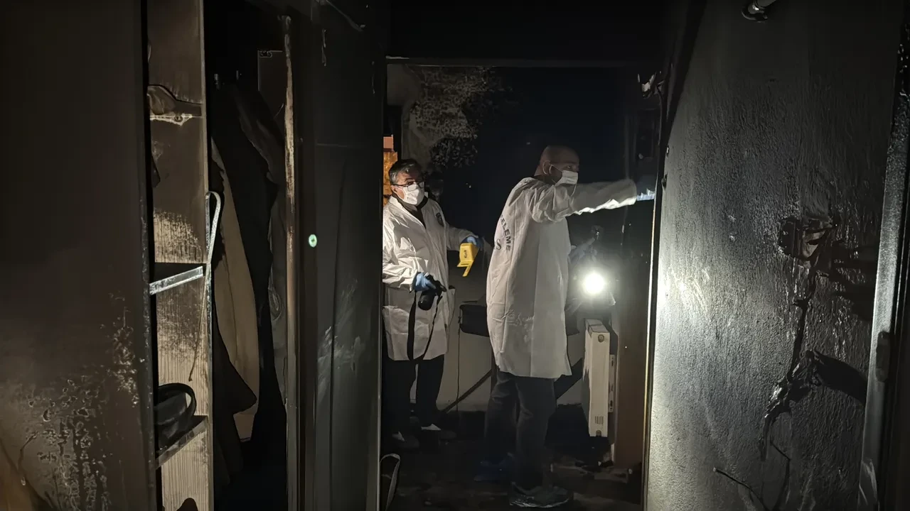 Yangında mahsur kalan felçli hasta hayatını kaybetti