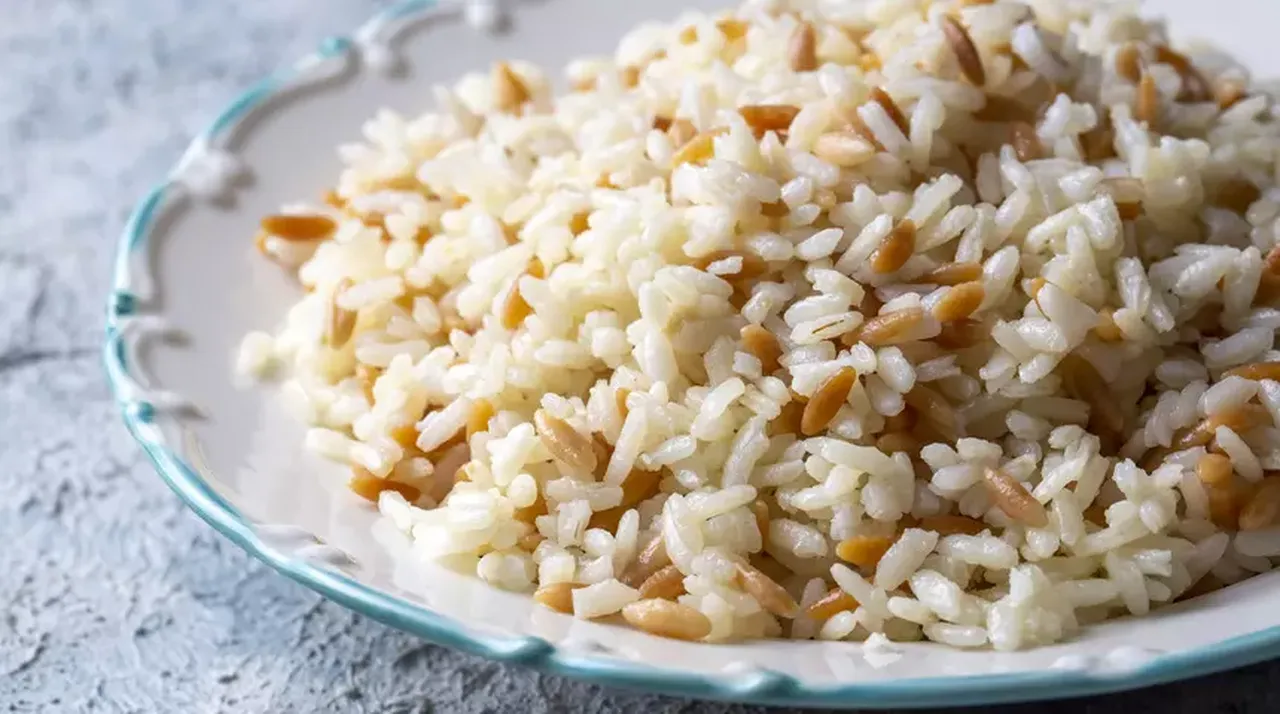 Besin zehirlenmelerinde kritik 72 saat uyarısı! Uzman isim riskli besinleri tek tek sıraladı