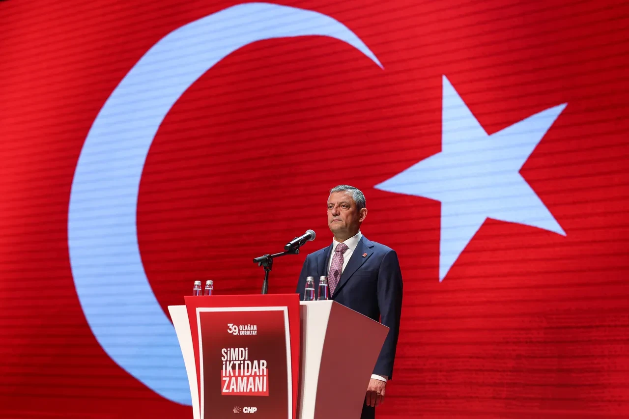 CHP'de Kurultay maratonu başladı! PM ve MYKD önemli değişiklikler bekleniyor