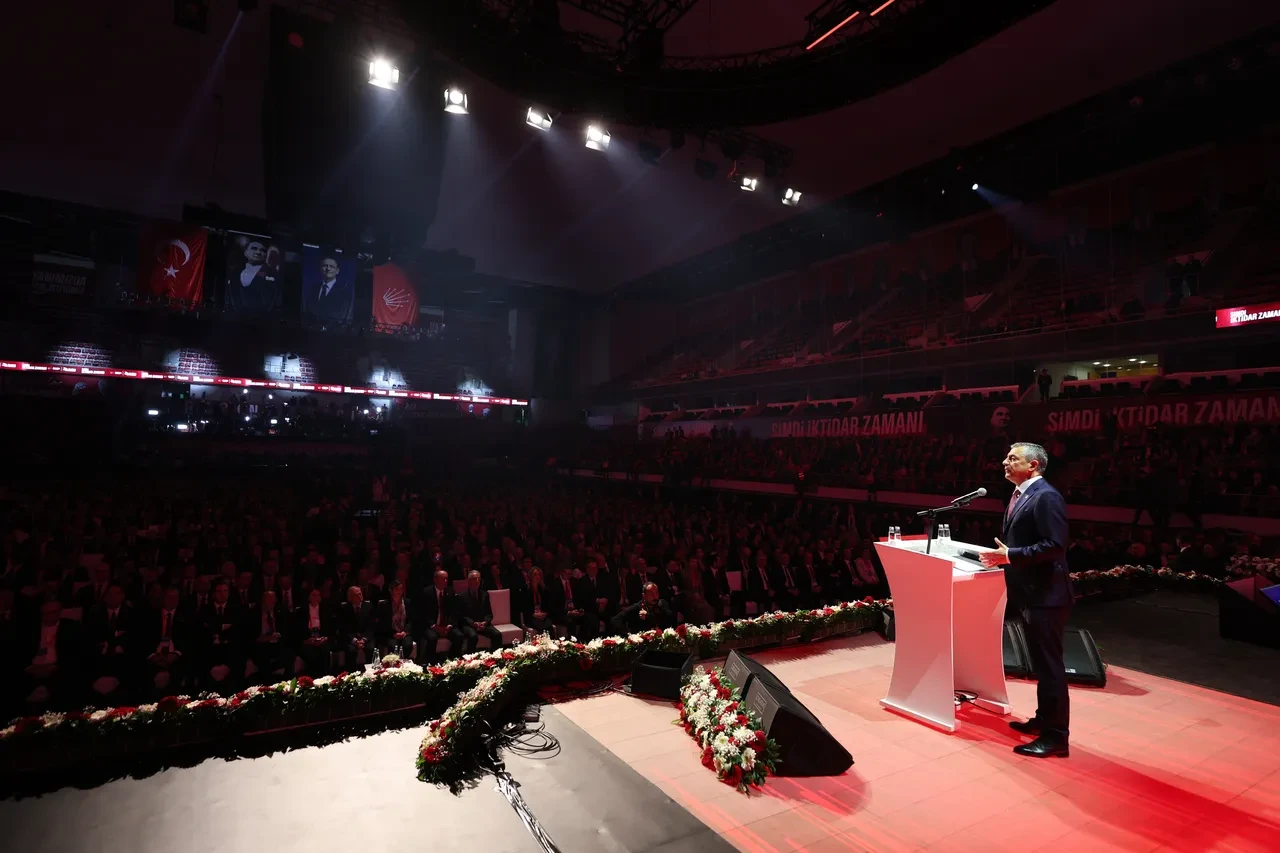 CHP'de Kurultay maratonu başladı! PM ve MYKD önemli değişiklikler bekleniyor