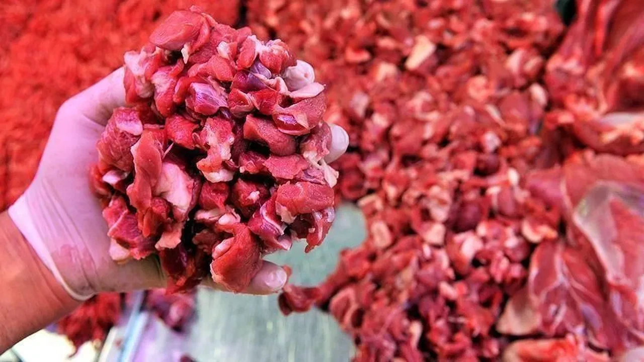 İstanbul'da kırmızı et ve tereyağı fiyatlarına yıl sonu freni