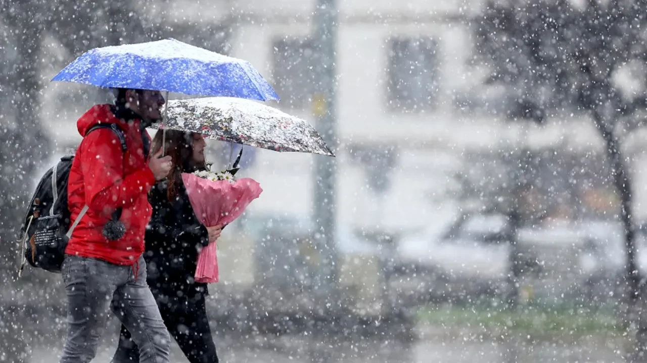  Orhan Şen tarih vererek uyardı: İstanbul'a lapa lapa kar yağacak!