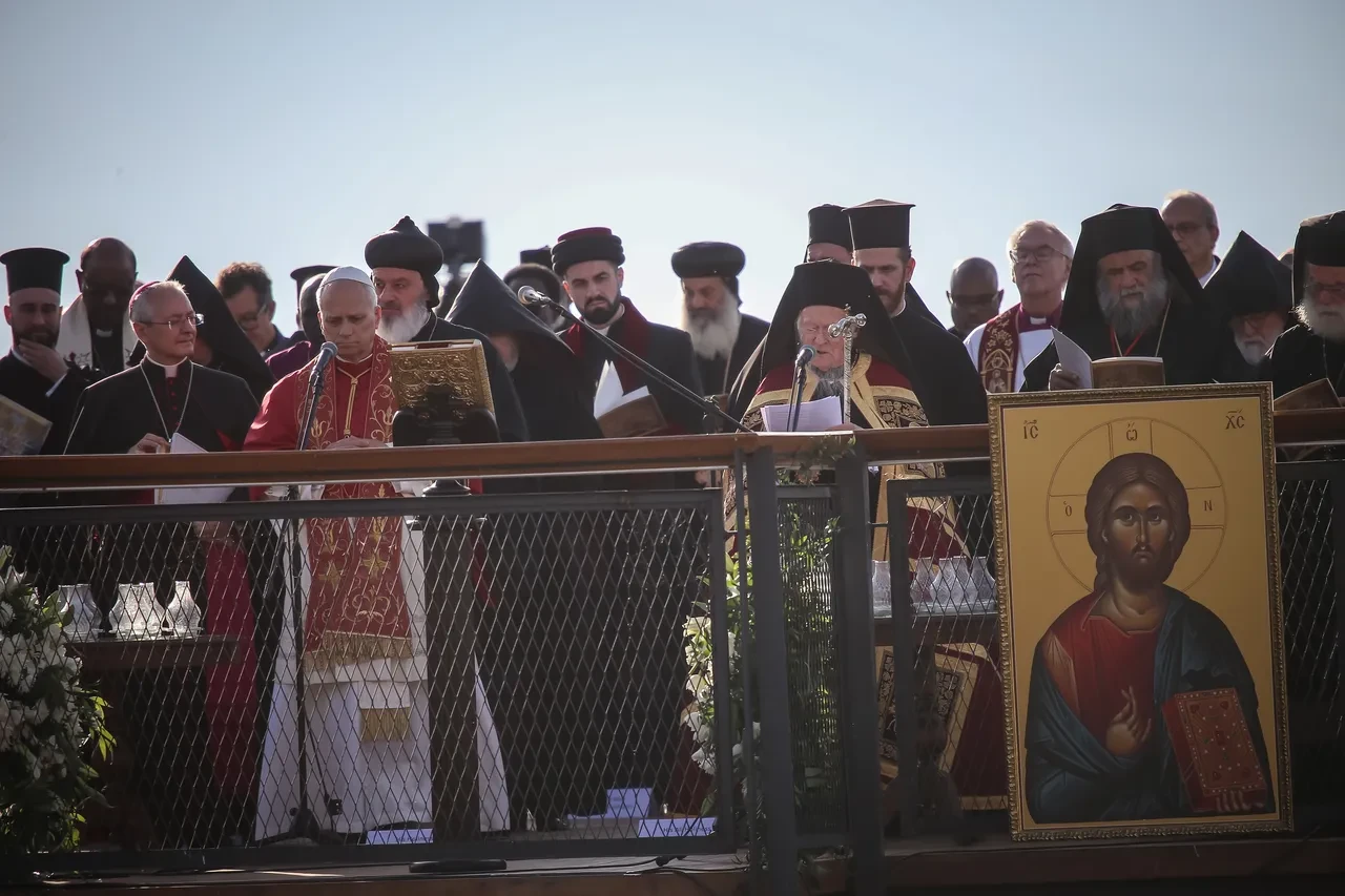 Papa 14. Leo İznik'te: Bazilikayı ziyaret etti, göl kenarında dua okudu