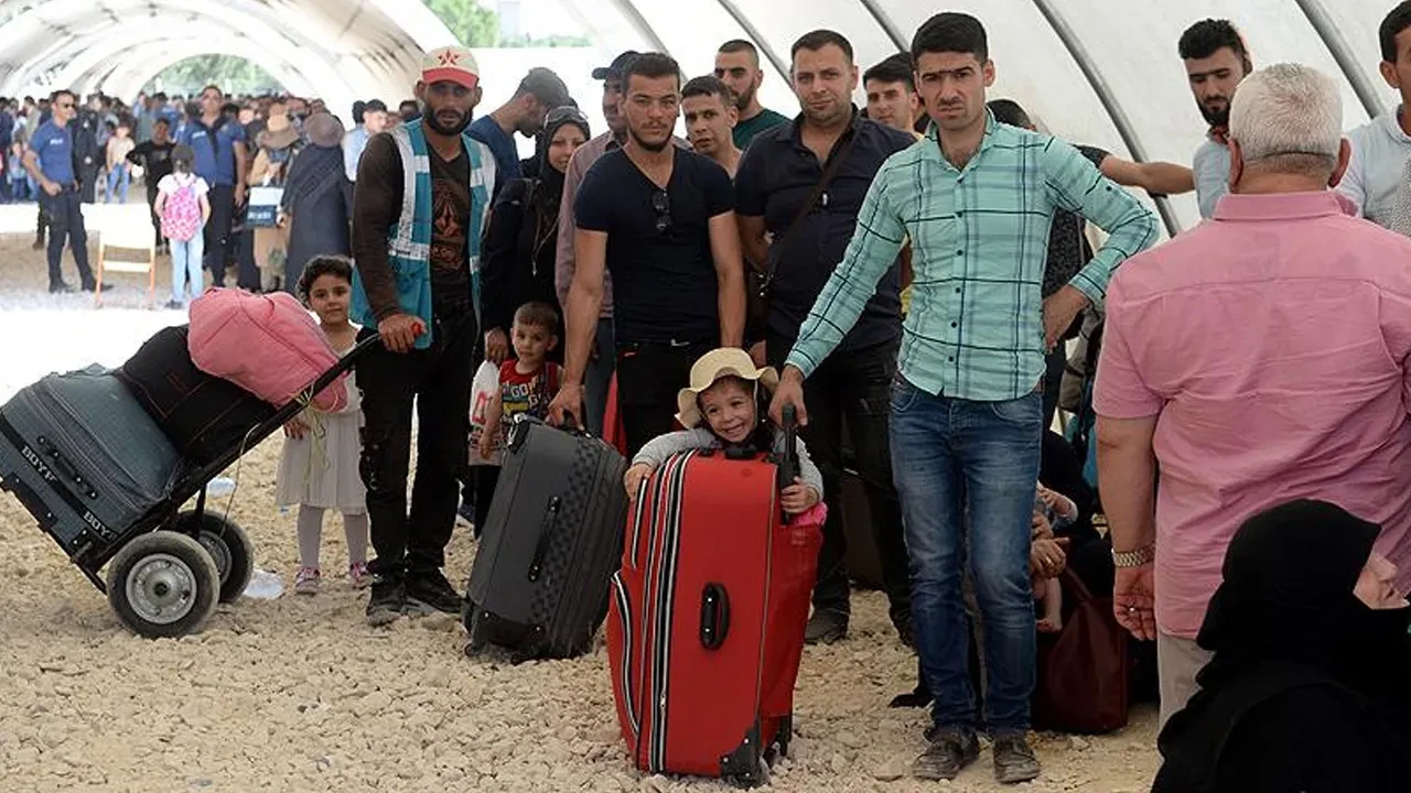 Resmi Gazete'de yayımlandı! Ücretsiz sağlık hizmeti sona eriyor: Suriyeliler para ödeyecek 