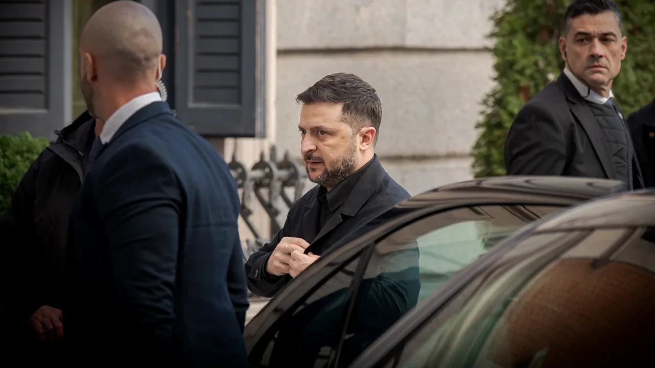 Ukrayna'da yolsuzluk operasyonu: Zelenski'nin en yakınındaki isim Andriy Yermak istifa etti