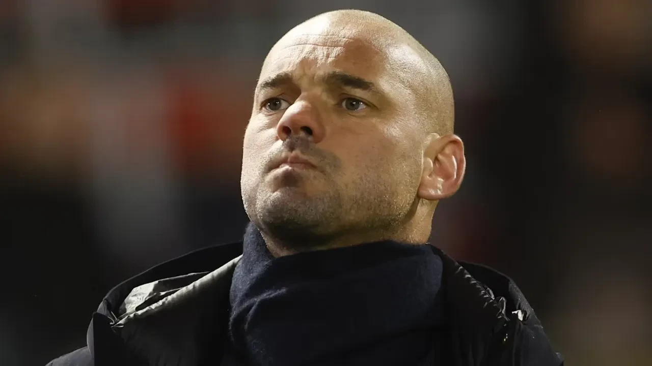 Wesley Sneijder'den sert çıkış: 