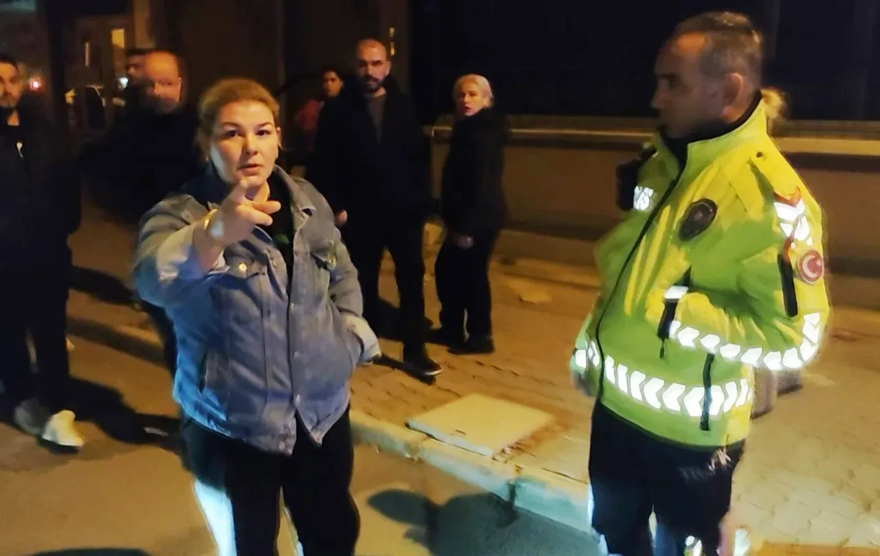 Kaza yapan kaçtı, başkasını sürücü gösterdiler! Yetmedi gazetecilere saldırdılar